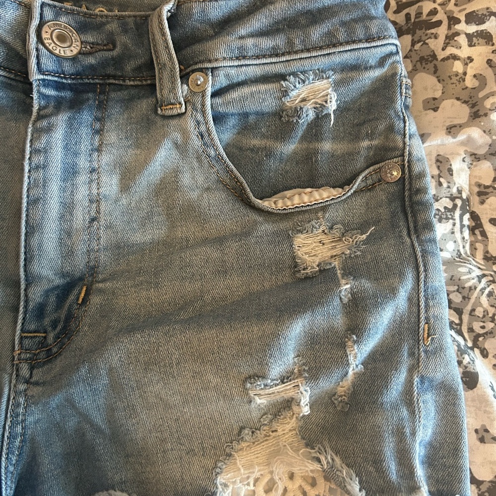 American Eagle Blue Denim Shorts - Picture 3 of 10